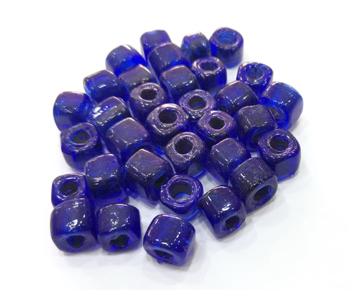 8 Cube Beads Dark Royal Blue Glass Beads 10x10 mm (3.8mm beads inner size) G19006