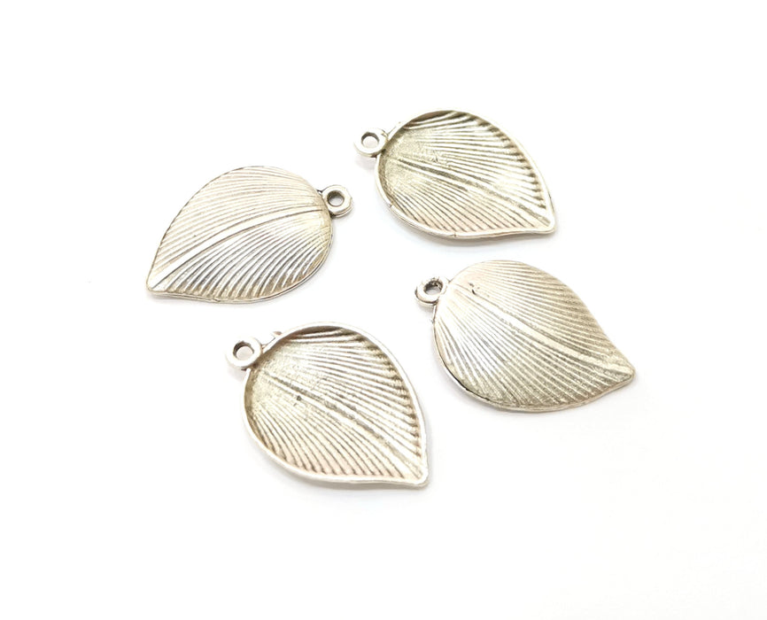 10 Silver Leaf Charms Antique Silver Plated Charms (22x15mm) G19091