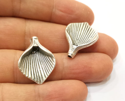 2 Silver Leaf Charms Antique Silver Plated Charms (26x14mm) G19114