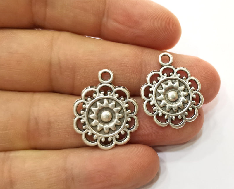 5 Silver Sun Charms Antique Silver Plated Charms (25x20mm) G19135