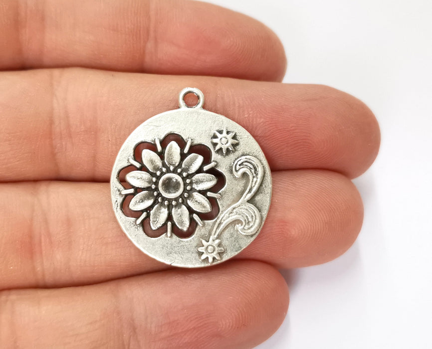 2 Flowers Charms Antique Silver Plated Charms (30x26mm)  G19589