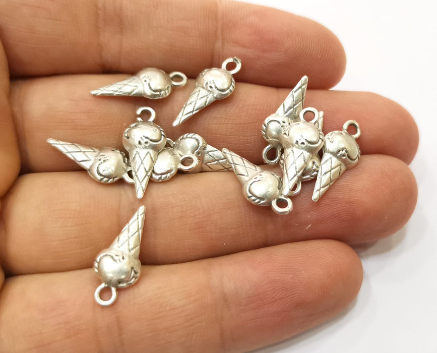 10 Ice Cream Charms Antique Silver Plated Charms  (both side same) (18x8mm)  G19193