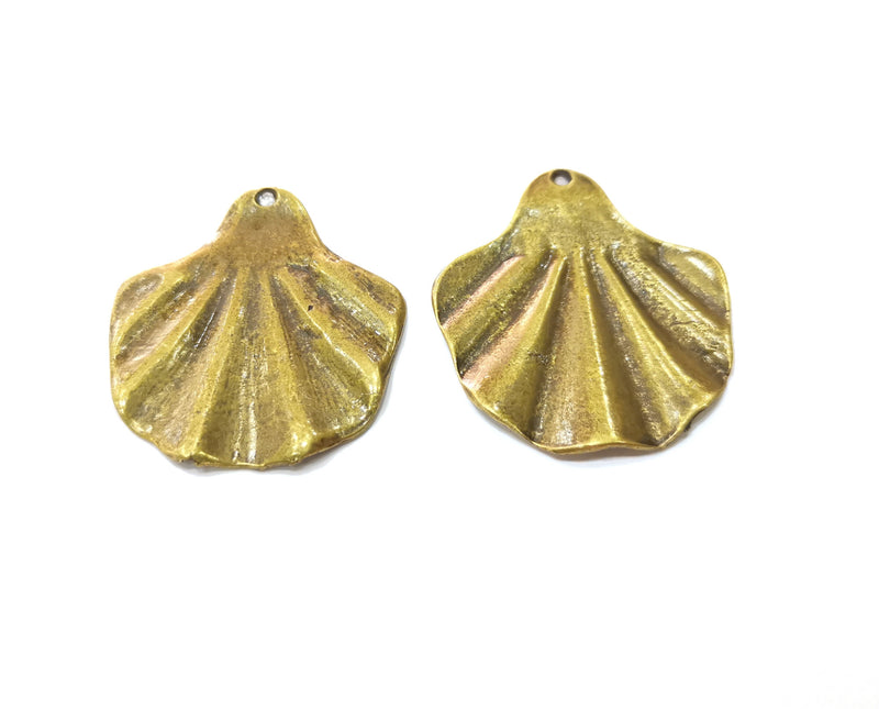 2 Sea Shell Charms Antique Bronze Plated Charms (42x38mm) G19276