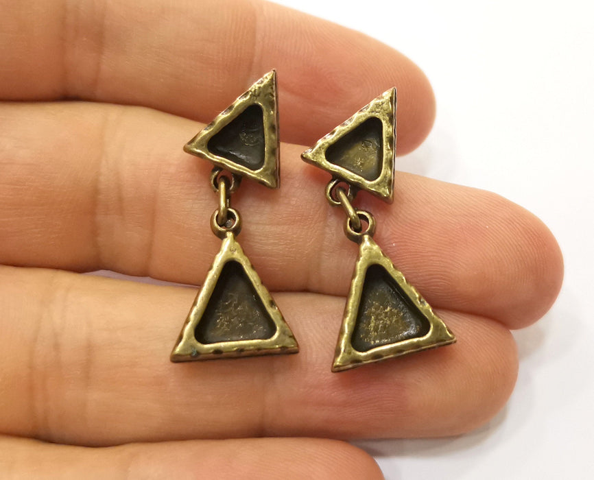 Earring Blank Backs Hammered Antique Bronze Resin Base inlay Blank Cabochon Mountings Antique Bronze (8mm+7mm Triangle blanks) 1 pair G19309