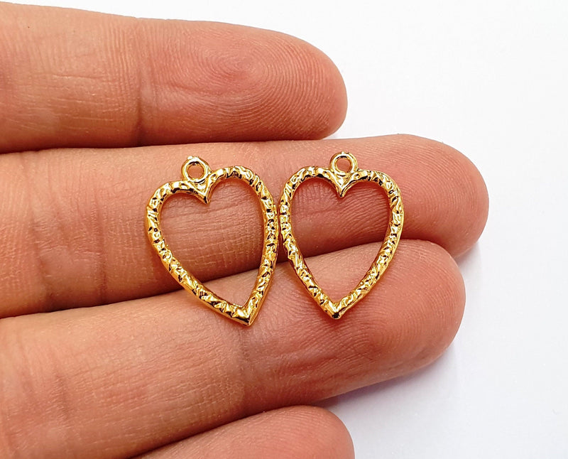 10 Heart Charms Shiny Gold Plated Charms (21x15mm) G19715