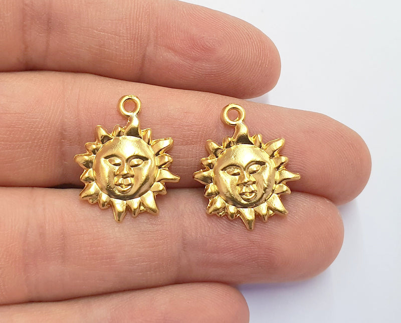 4 Sun Charms Gold Plated Charms (22x18mm)  G19728