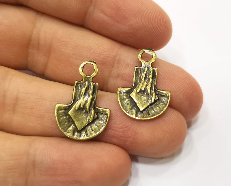 10 Antique Bronze Charm Antique Bronze Plated Charms (22x15mm) G19323