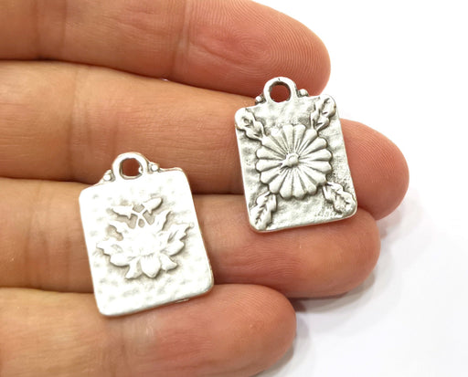 4 Flower Charms Antique Silver Plated Charms Double Sided (both sides are different)(25x17mm)  G19360