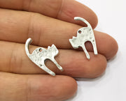 10 Cat Charms Antique Silver Plated Charms (27x16mm)  G19380