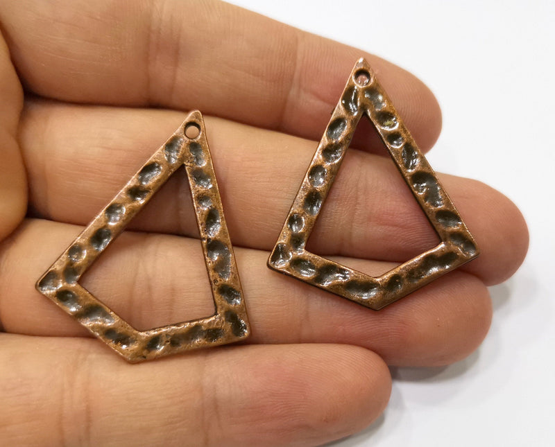 2 Hammered Charm Antique Copper Plated Charm (38x32 mm)  G19412