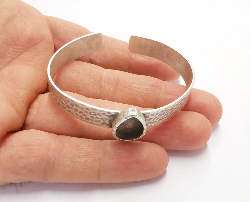Bracelet Blank Resin Bangle Dry Flower inlay Blank Cuff Bezel Glass Cabochon Base Hammered Adjustable Antique Silver (14x10mm ) G19873