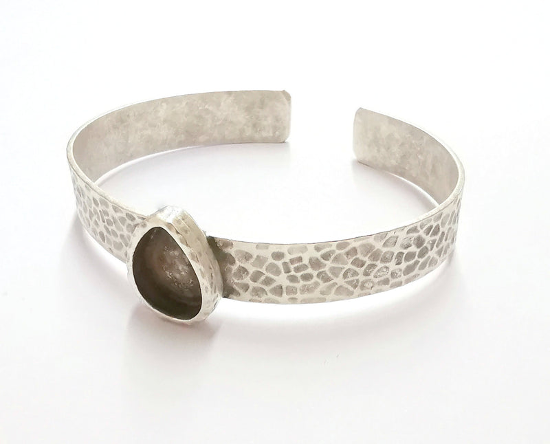 Bracelet Blank Resin Bangle Dry Flower inlay Blank Cuff Bezel Glass Cabochon Base Hammered Adjustable Antique Silver (14x10mm ) G19873
