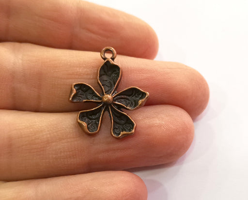 5 Flower Charms Antique Copper Plated Charms (26x21mm) G19468