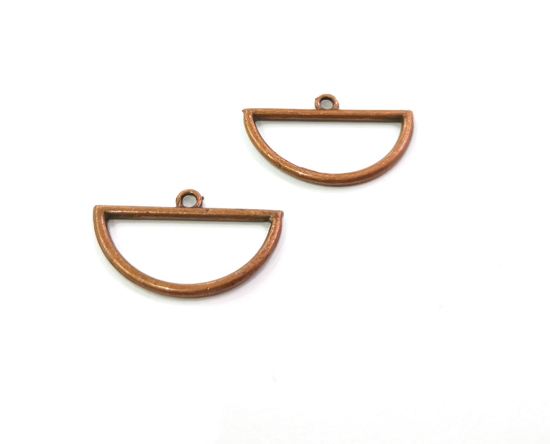 10 Half Moon Charms Antique Copper Plated Charms (17x29mm)  G19497