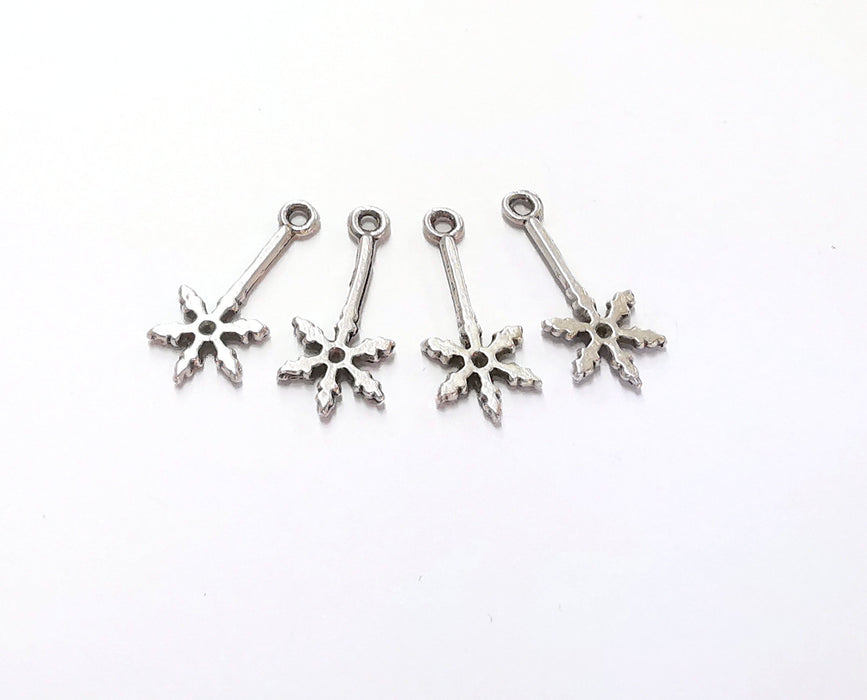 10 Snow Flake Charms Antique Silver Plated Charms (24x10mm) G26314