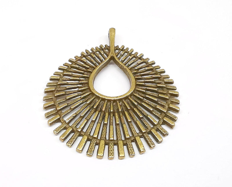 Antique Bronze Pendant Antique Bronze Plated Pendant (66x54mm)  G19974