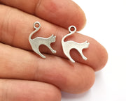 10 Cats Charms Antique Silver Plated Charms (19x13mm)  G19591