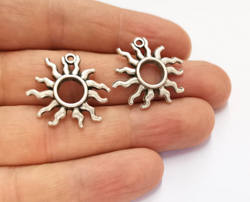 4 Sun Charms Antique Silver Plated Charms (24x26mm) G19597