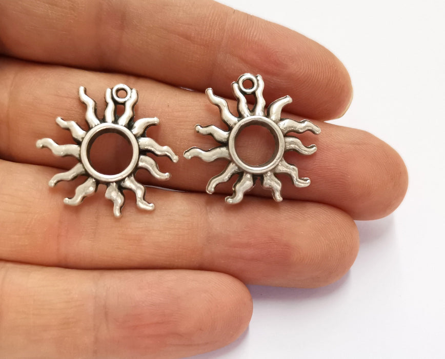 4 Sun Charms Antique Silver Plated Charms (24x26mm) G19597