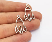 10 Rocket Charms Antique Silver Plated Charms (30x16mm) G19603