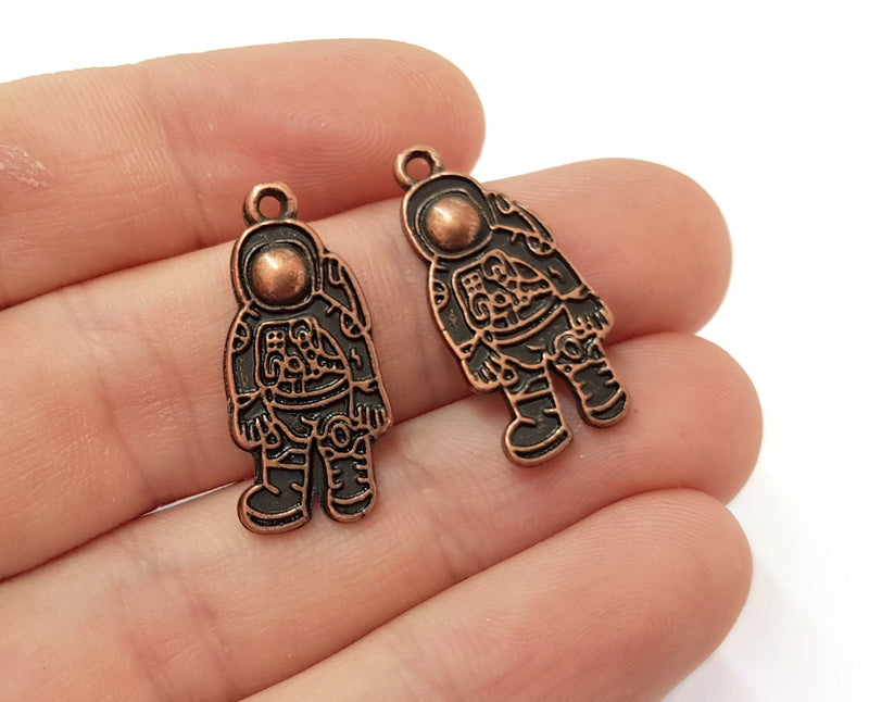 5 Astronaut Charms Antique Copper Plated Charms (27x12mm)  G19615