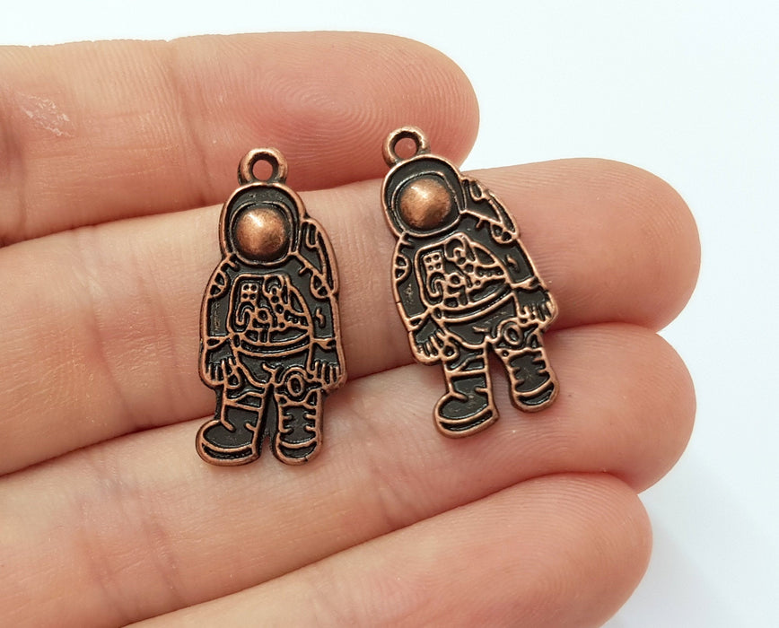 5 Astronaut Charms Antique Copper Plated Charms (27x12mm)  G19615