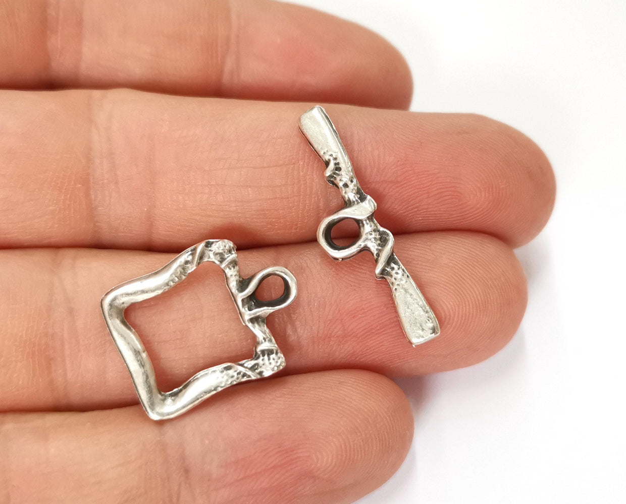 Silver Toggle Clasps 4 sets Antique Silver Plated Toggle Clasp Findings 21x17mm+30x8mm  G19642