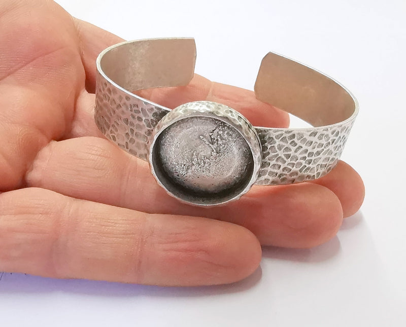 Bracelet Blank Resin Bangle Dry Flower inlay Blank Cuff Bezel Glass Cabochon Base Hammered Adjustable Antique Silver (22mm ) G20044
