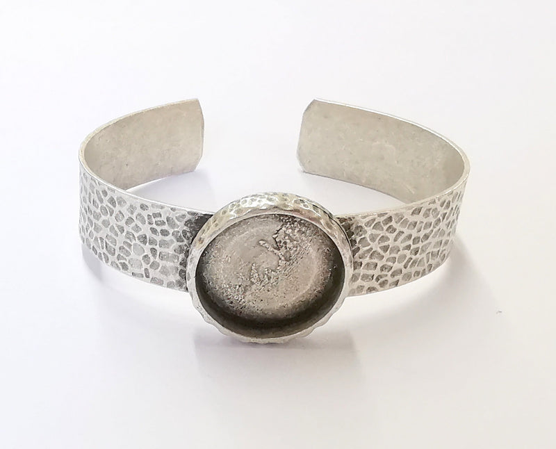 Bracelet Blank Resin Bangle Dry Flower inlay Blank Cuff Bezel Glass Cabochon Base Hammered Adjustable Antique Silver (22mm ) G20044