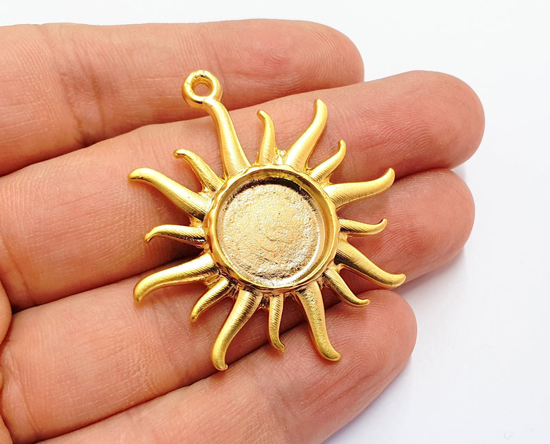 Sun Charms Blank Bezel Resin Bezel Mosaic Mountings Gold Plated Charms (47x43mm)( 16 mm Bezel Inner Size)  G19694