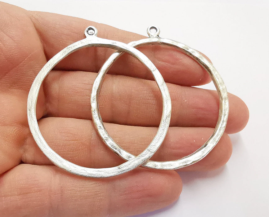 2 Hammered Circle Silver Pendant Antique Silver Plated Pendant (57x50mm)  G24100