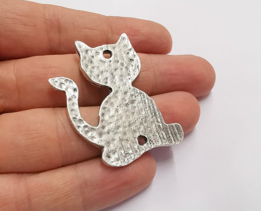 2 Hammered Cat Charm Connector Antique Silver Plated Charms (46x36mm)  G20127