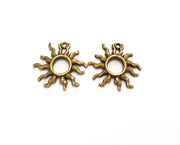 4 Sun Charms Antique Bronze Plated Charms (24x26mm) G19743