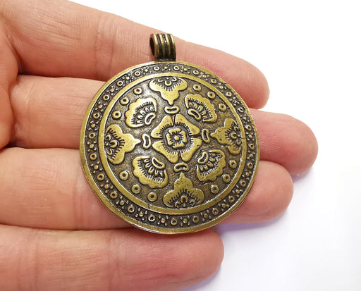 Medallion Pendant Antique Bronze Plated Pendant (53x45mm)  G20143