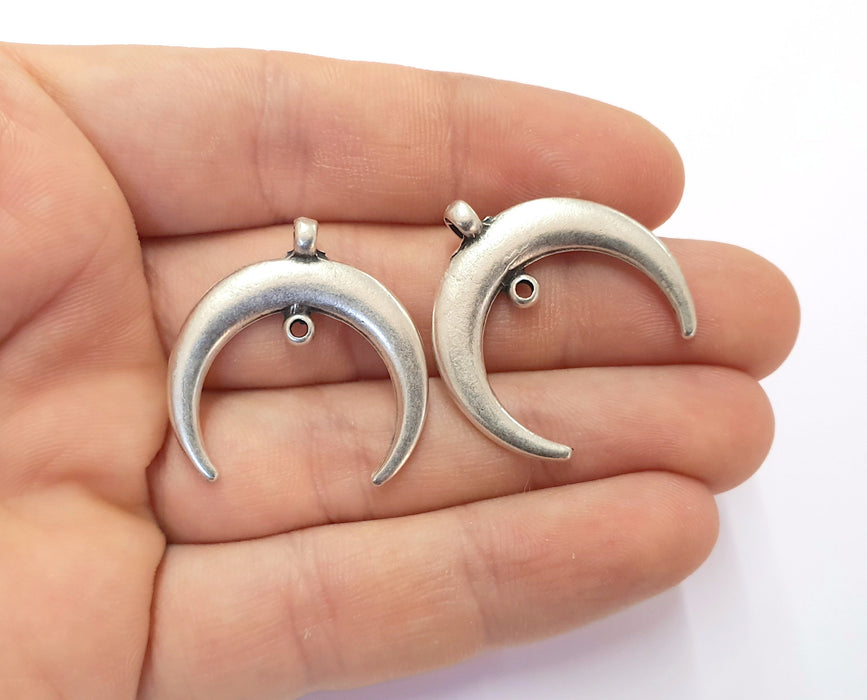 2 Crescent Charm Connector Silver Moon Charm Antique Silver Plated Pendants  (28x28mm)  G19757