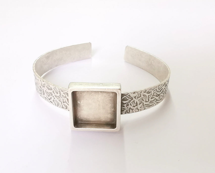 Bracelet Blank Resin Bangle Dry Flower inlay Blank Cuff Bezel Glass Cabochon Base Textured Adjustable Antique Silver (20x20mm ) G19857