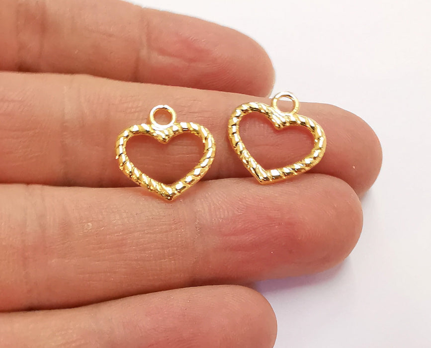 8 Twisted Heart Charms Shiny Gold Plated Charms  (17x17mm)  G20332