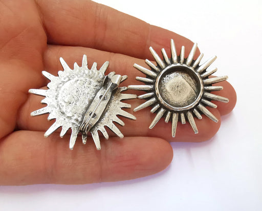 Sun Brooch Holders Pin Brooch Blanks Brooch Bezel Antique Silver Plated Brooch Pin Findings  (16mm Bezel size)  G20377