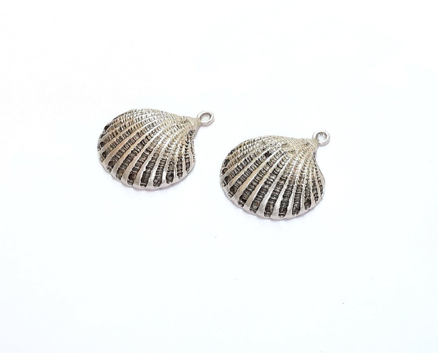 2 Sea Shell Charms Antique Silver Plated Brass Charms (23x18mm)  G20464