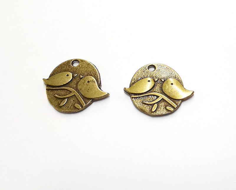 4 Bird Charms Antique Bronze Plated Charms (22x27mm) G20503