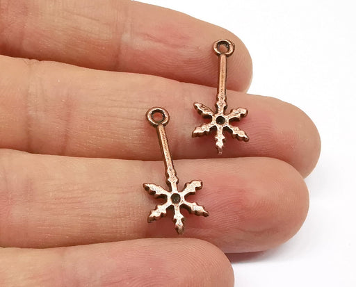 10 Snow Flake Charms Antique Copper Plated Charms (24x10mm) G19968
