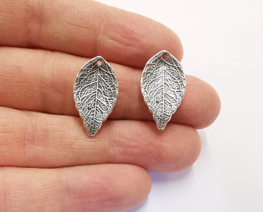 5 Leaf Charms Antique Silver Plated Charms (23x13mm)  G20549