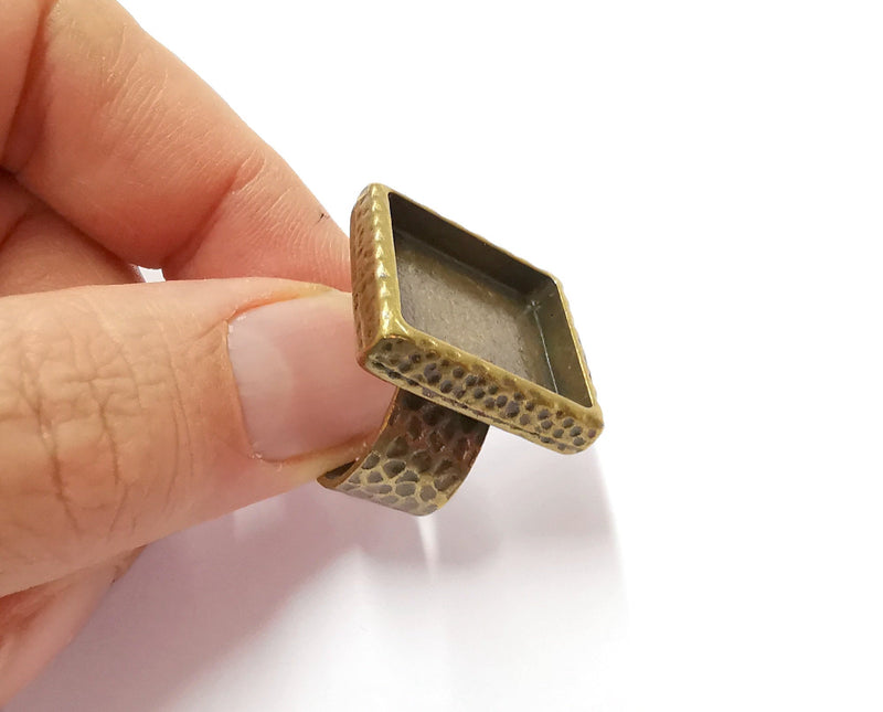 Hammered Ring Blank Setting Cabochon Base inlay Ring Backs Mounting Adjustable Ring Bezel (20x20mm blank) Antique Bronze Plated G20608