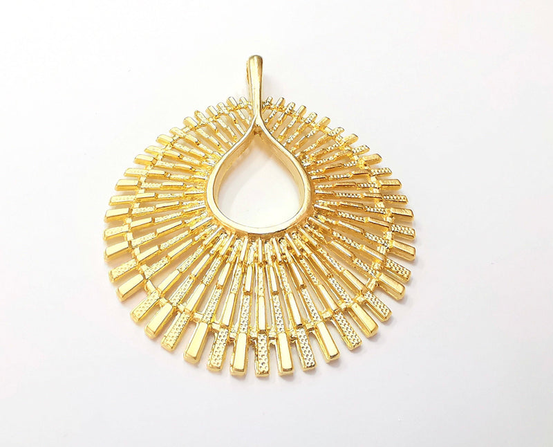 Gold Pendant Gold Plated Pendant (66x54mm)  G20035