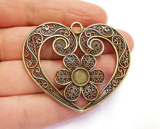 Heart Flower Pendant Antique Bronze Plated Pendant (50x60mm)  G20695