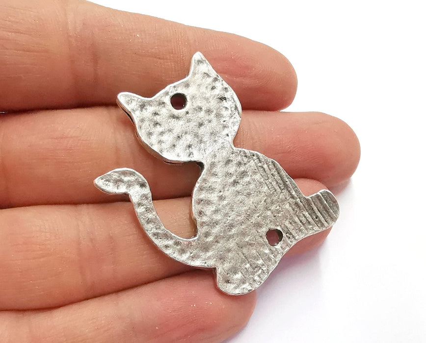 2 Hammered Cat Charm Connector Antique Silver Plated Charms (46x36mm)  G20127