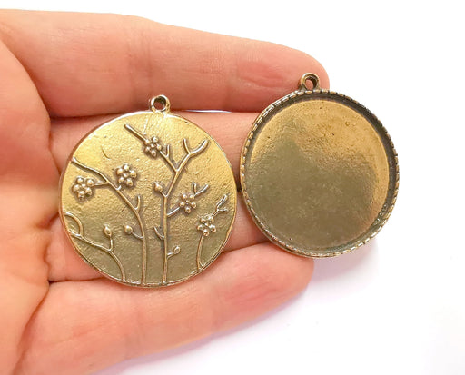 Flower Charms Blank Bezel Resin Bezel Mosaic Mountings Antique Bronze Plated Charms (44x39mm) (37 mm Bezel Inner Size)  G20779