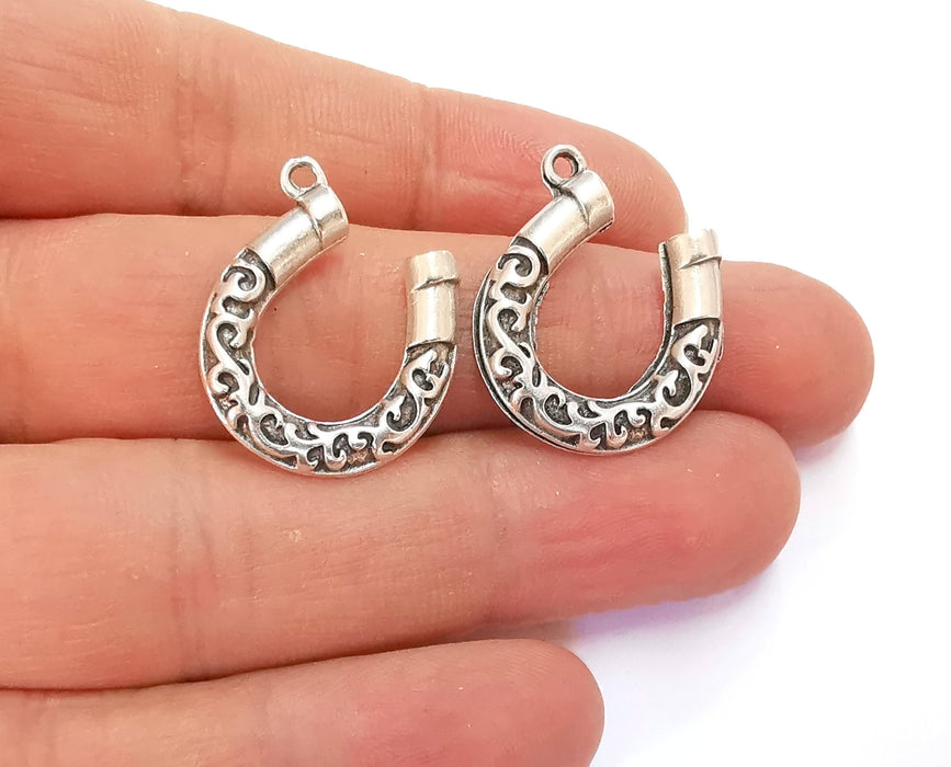 4 Horseshoe Charms Antique Silver Plated Charms (24x21mm)  G20270