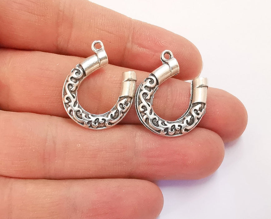 4 Horseshoe Charms Antique Silver Plated Charms (24x21mm)  G20270