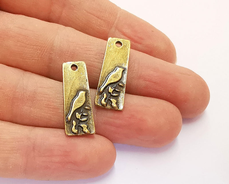 4 Bird Charms Antique Bronze Plated Charms (25x10mm) G20443